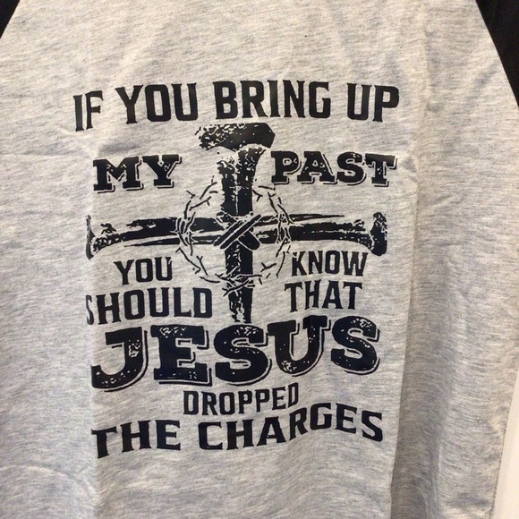Gray Religious Christian God Jesus Dropped the Charges SS Raglan T-Shirt - Picture 10 of 10